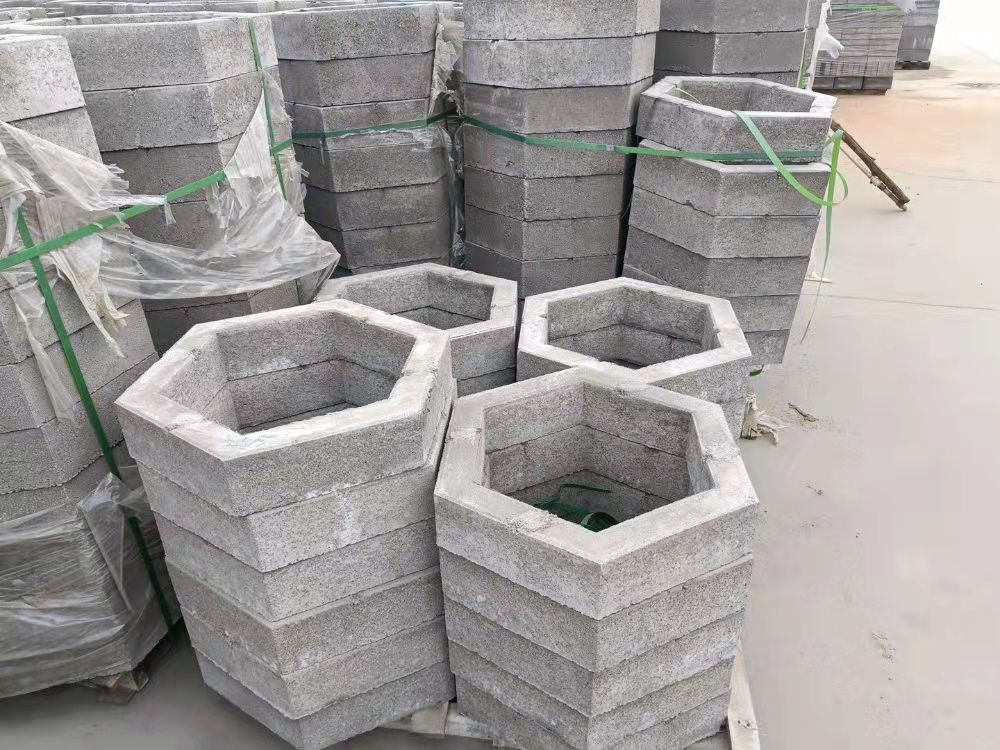 護(hù)坡磚.jpg